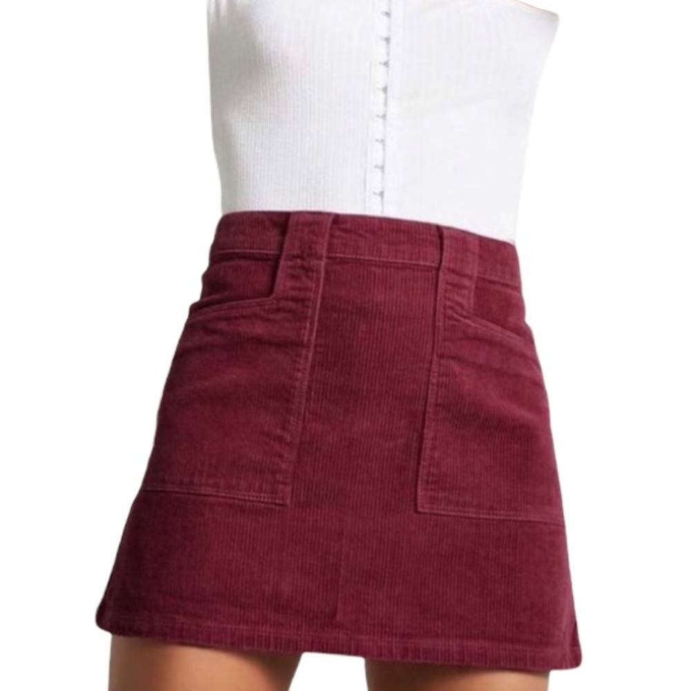 NWOT Forever 21 burgundy corduroy mini skirt